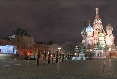 Кубанские казаки приняли участие в ночной репетиции парада Победы в Москве
