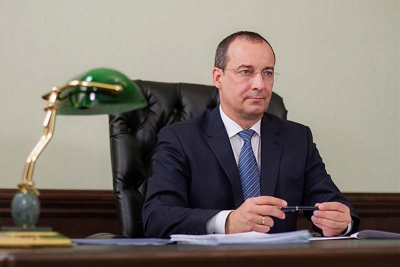 Председатель ЗСК Юрий Бурлачко считает, что поправки в Конституцию отвечают  запросу времени