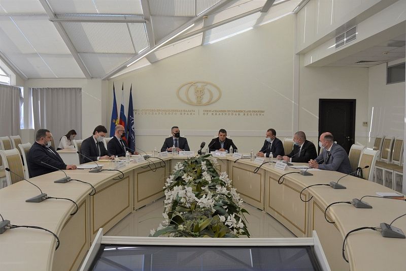 Комиссия по экономическому сотрудничеству со странами Ближнего Востока и Африки начала работу в Торгово-промышленной палате Краснодарского края