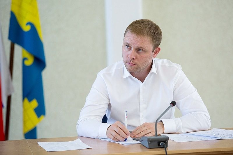 Мэр Анапы Василий Швец поддержал стратегическое решение губернатора Вениамина Кондратьева по работе курортов во время пандемии