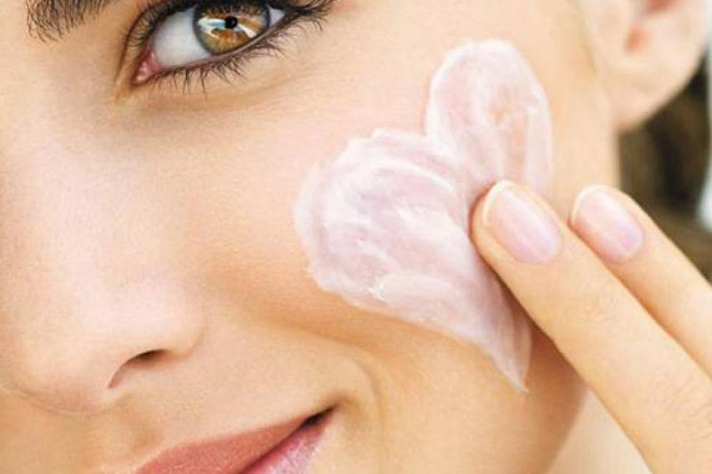 В Краснодаре дерматологи расскажут, как заботиться о коже летом