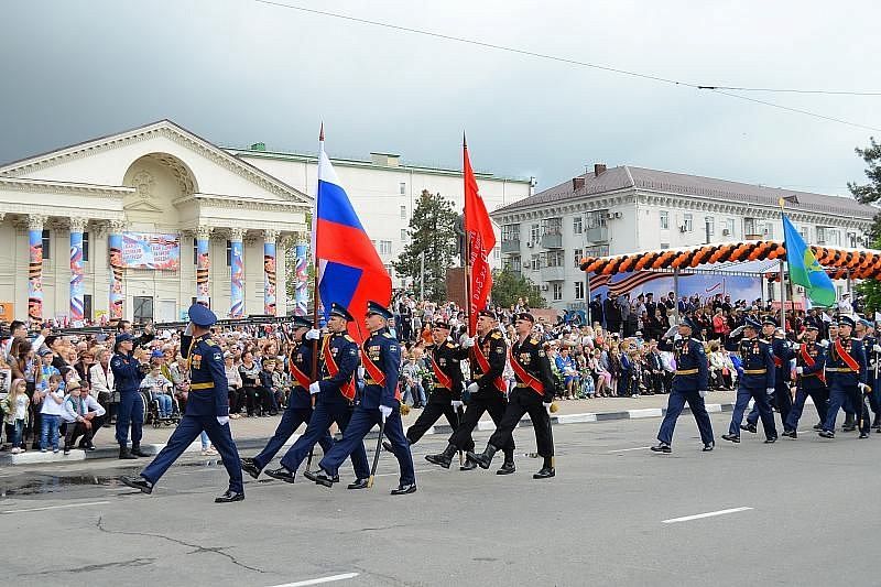 В 12 городах Краснодарского края в День Победы состоится прохождение войск торжественным маршем