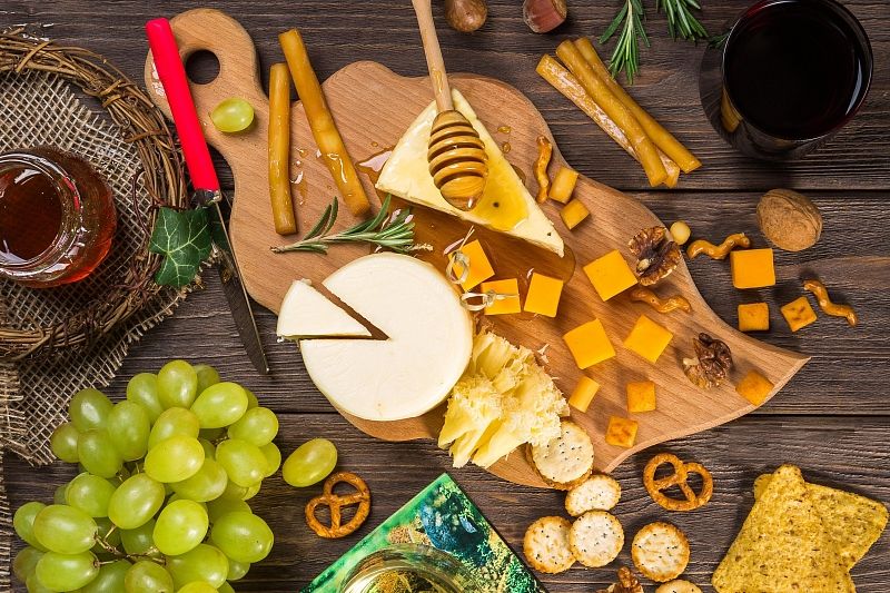 сколько грамм сыра можно съедать в день без вреда для здоровья