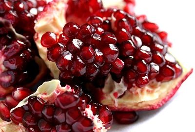 Берем гранат для иммунитета, крови и энергии: обязательный "царский лекарь" на вашем зимнем столе