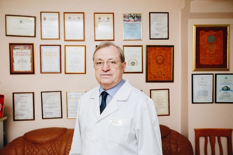 Начальник краевого госпиталя для ветеранов войн Сергей Исаенко: «Прививайтесь, чтобы не заразить коронавирусом пожилых людей»