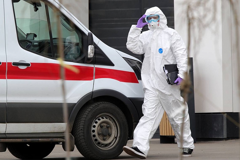 Нобелевский лауреат Майкл Левитт рассказал, когда закончится пандемия коронавируса