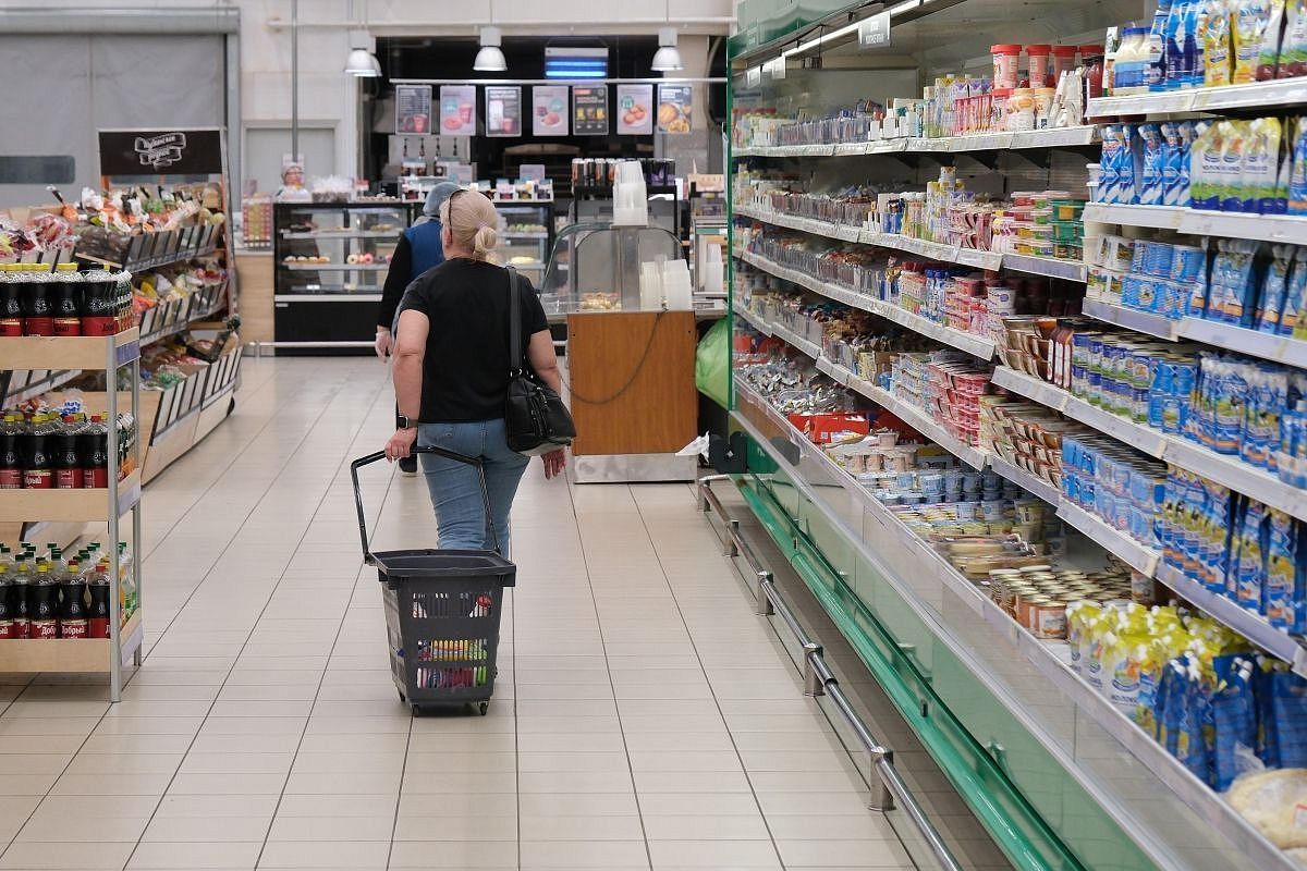 В гипермаркетах Краснодарского края снизились цены на основные продукты питания 