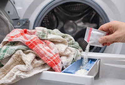 Засаленные полотенца с кухни снова свежие и бархатистые: 1 пакетик в стиралку – без возни и трат