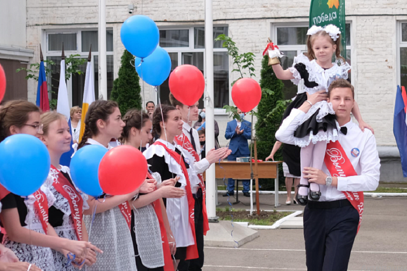Как пройдут последние звонки в школах Краснодара