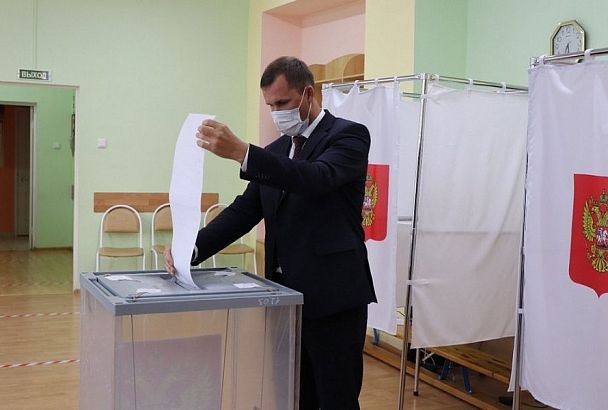 Вице-губернатор Краснодарского края Андрей Коробка принял участие в выборах