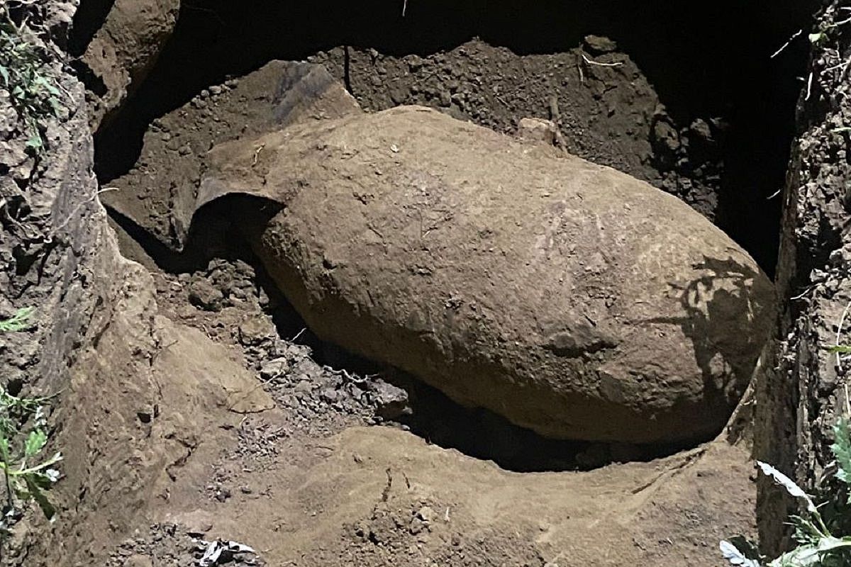 Рабочие нашли на кладбище в Краснодарском крае авиабомбы времен войны