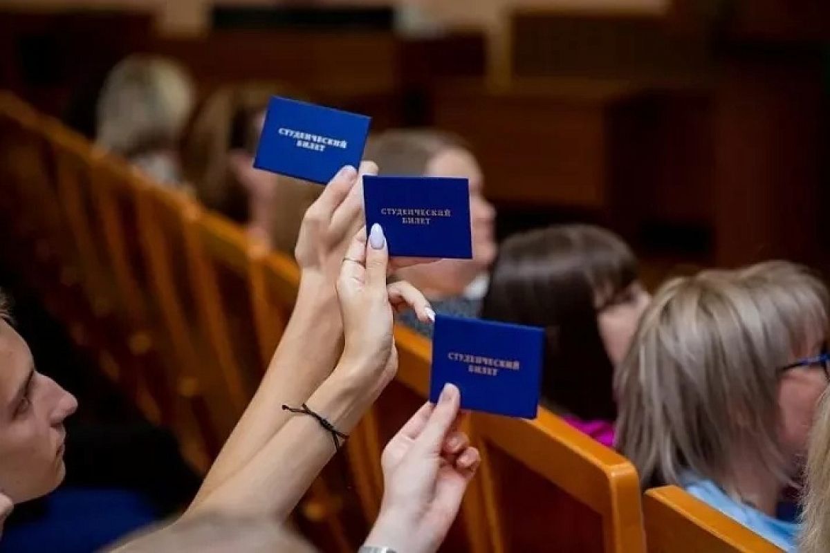 Письмо в прошлое. Краснодарцы дали советы самому себе в студенческие годы 