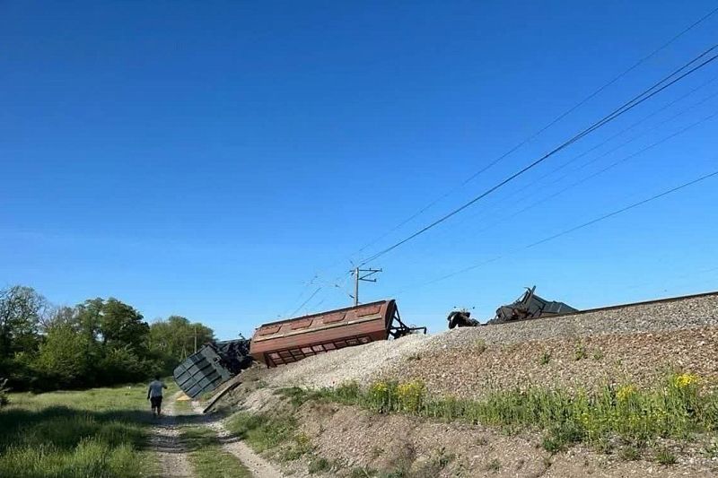Глава Крыма Аксенов прокомментировал ЧП на железной дороге