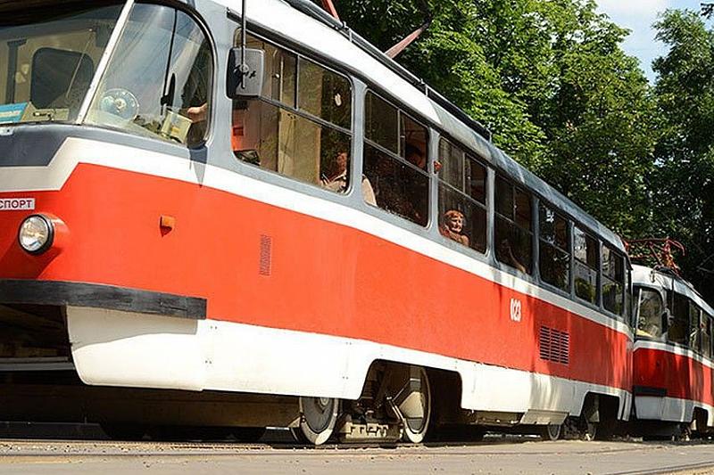 Полиция Краснодара ищет свидетелей гибели мужчины под трамваем