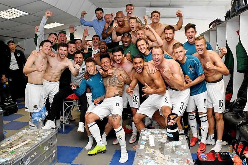 «Краснодар» показал фото из раздевалки после разгромной победы над «Арсеналом» и выхода в Лигу чемпионов