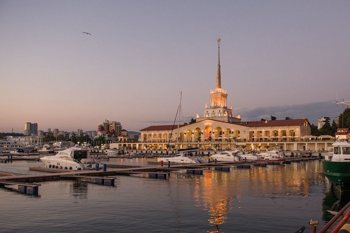 Отель Сочи вошел в тройку лучших в России: еще шесть объектов Краснодарского края включены в топ-50