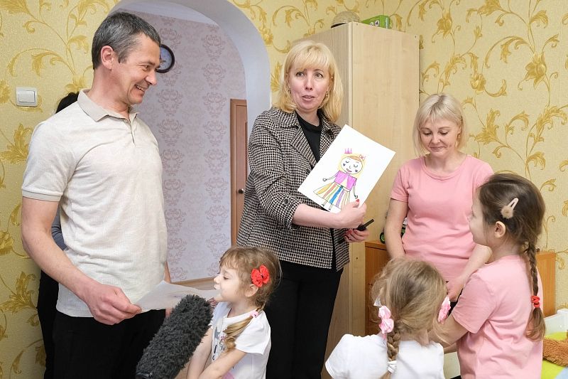 Вице-губернатор Кубани Анна Минькова встретилась с семьями, получившими государственную помощь на основании социального контракта
