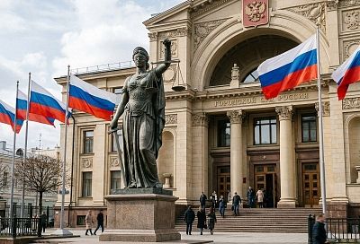 Водитель без прав насмерть сбил пешехода и попытался скрыть следы