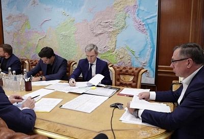 Вениамин Кондратьев принял участие в заседании комиссии по ликвидации последствий повреждения Крымского моста