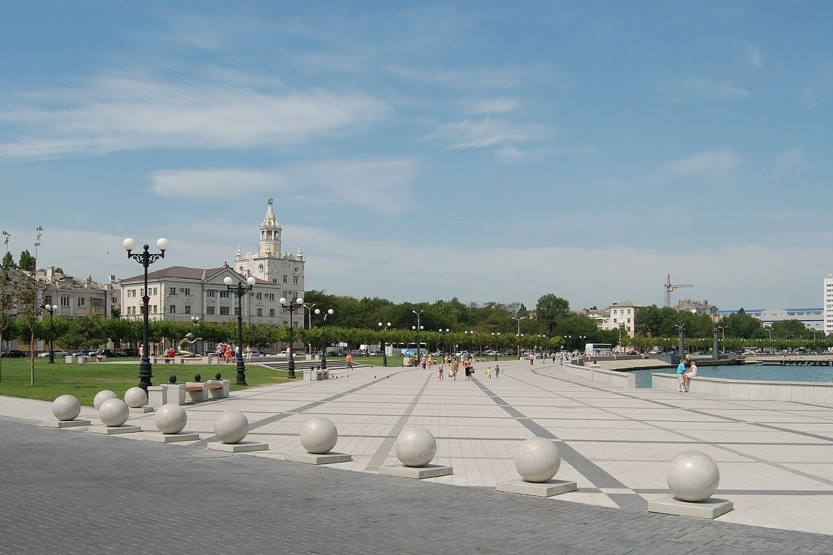 Внимание. Жителей Новороссийска предупредили об опасности атаки БПЛА