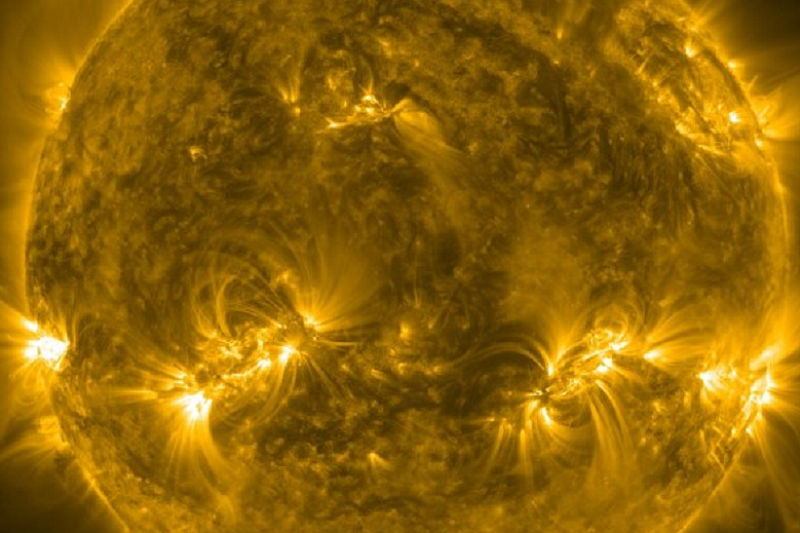 Мощную вспышку на Солнце зафиксировали российские ученые