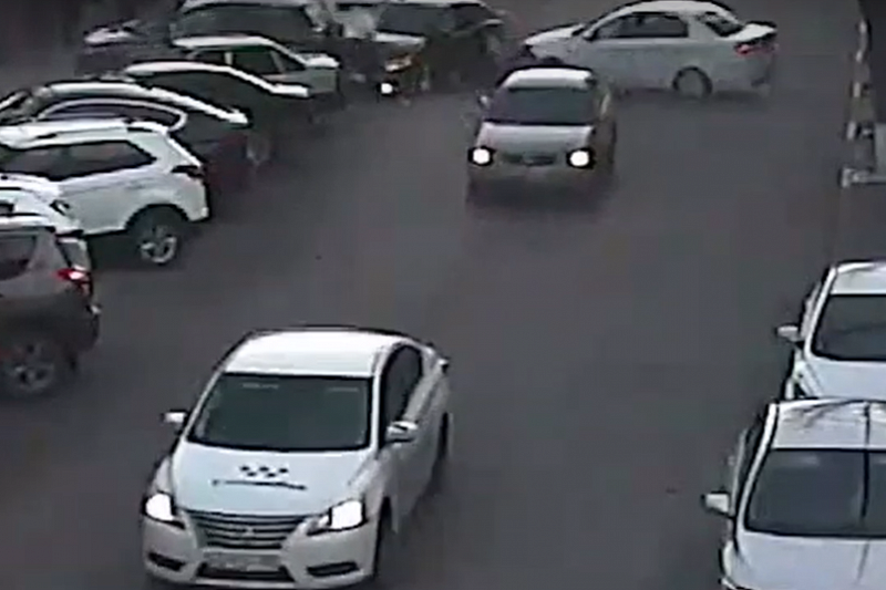 Водитель автомобиля Lifan устроил массовую аварию в центре Краснодара