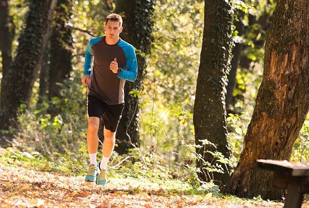 Травматолог объяснил, может ли бег быть вредным для здоровья