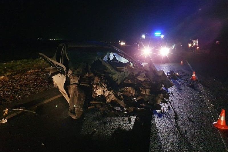 В ДТП с участием большегруза погиб водитель легковушки