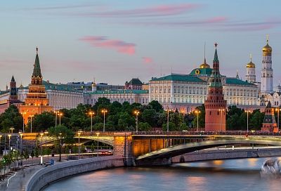 Россиян научат любить Родину: для этого появится новое министерство