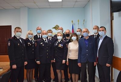 Участковые уполномоченные полиции Краснодара отмечают профессиональный праздник
