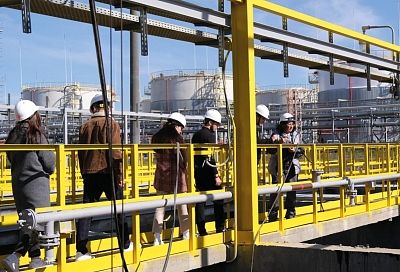 Фабрика открытий: зачем туристы едут на кубанские заводы