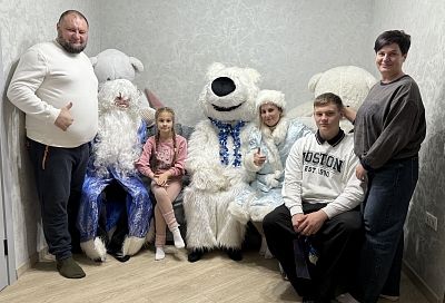 Волонтеры «Единой России» навестили подшефную семью участника СВО