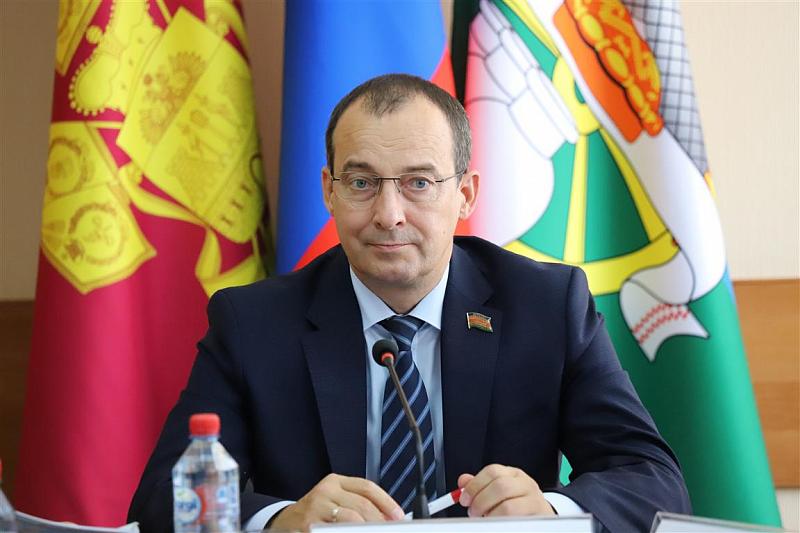 Председатель Законодательного Собрания края Юрий Бурлачко