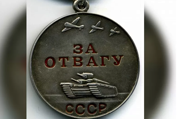 Поисковики разыскивают родных фронтовика из Краснодара, чтобы передать найденную медаль
