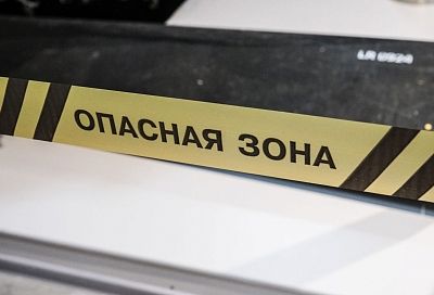 Обломки БПЛА упали на автобус с пассажирами в Севастополе: есть погибшие и пострадавшие