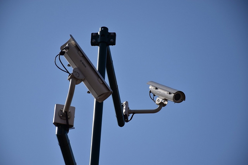 В Краснодаре мужчина расстрелял камеры видеонаблюдения «Безопасный город» 