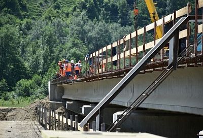 Автомобильный мост через реку Пшиш в Апшеронском районе откроют в сентябре