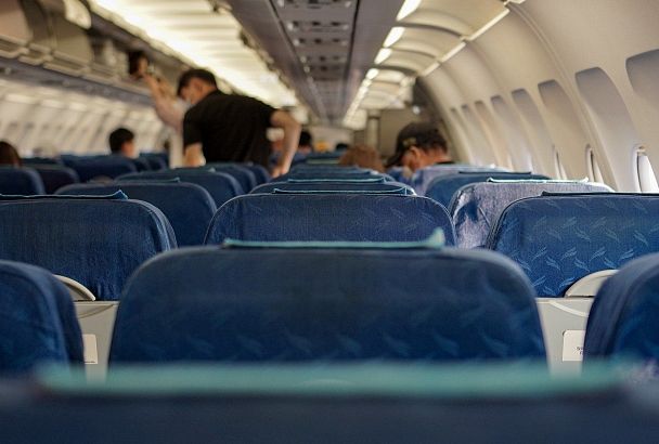 Ребенку стало плохо в самолете из Краснодара, задержанном в нижегородском аэропорту