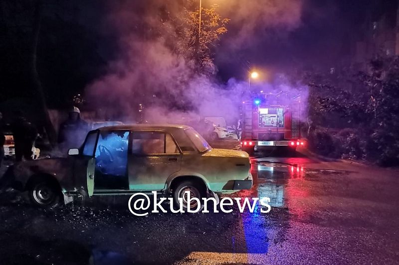 В Краснодаре сгорел автомобиль 
