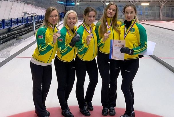 Керлингистки из Краснодарского края стали серебряными призерами Кубка России