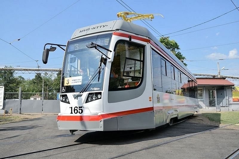 Из-за строительства трамвайной ветки в Краснодаре на три месяца изменят маршруты трамваев и автобусов