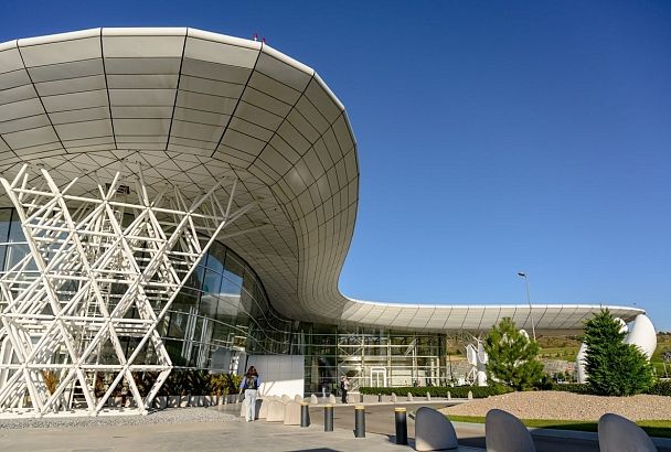 В аэропорту Геленджика сняты временные ограничения на прием и выпуск самолетов