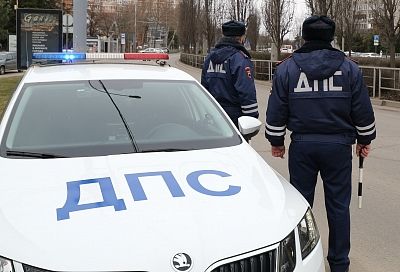 Сотрудники ДПС задержали водителя ВАЗ-2107 с напечатанными на принтере правами