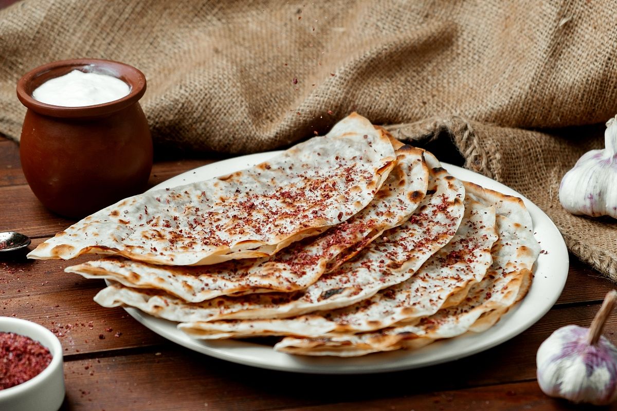 Вместо традиционных завтраков: изумительные лепешки с хрустящей корочкой за 10 минут, которые готовятся «на бегу»
