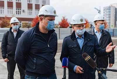 И.о. главы Краснодара Андрей Алексеенко посетил строящийся детский сад в «Губернском»