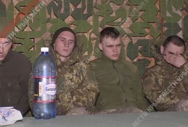 Сложившие оружие украинские пограничники вернутся к семьям