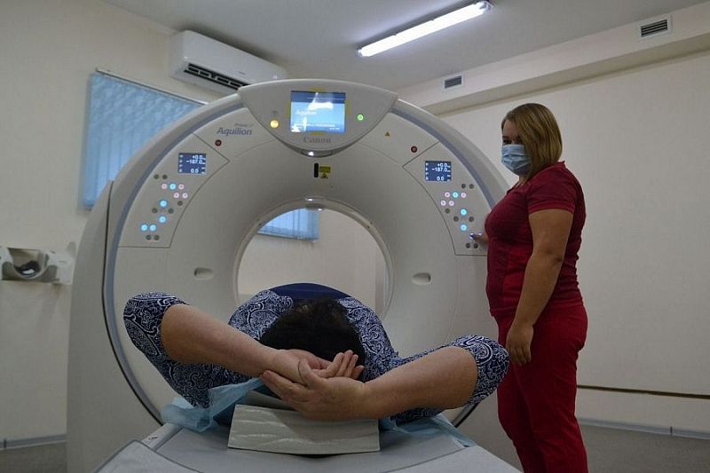Новый томограф установили в больнице Каневского района в рамках нацпроекта