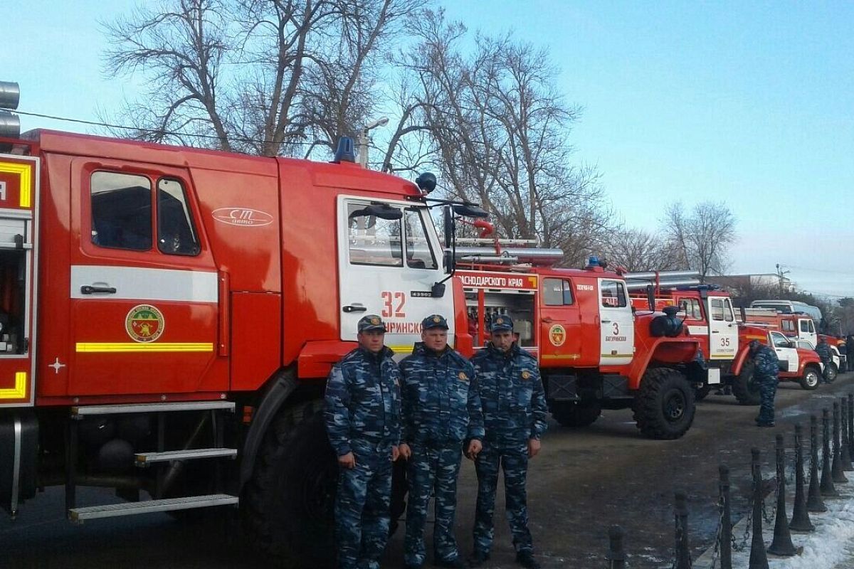 Администрация Ейского района получила новую пожарную машину - Кубанские  новости