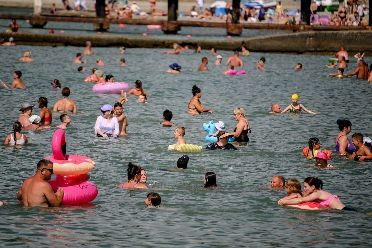 На каких курортах Краснодарского края вода в Черном море стала теплой