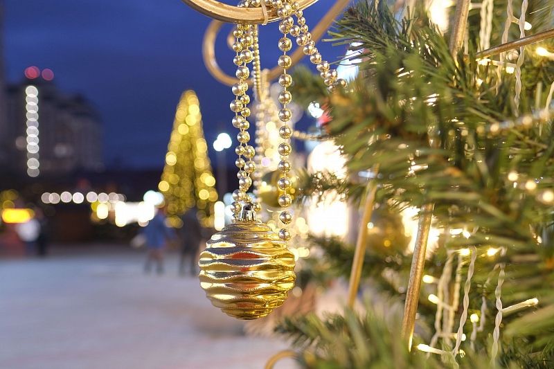 Рождественская ярмарка открылась на Главной городской площади Краснодара